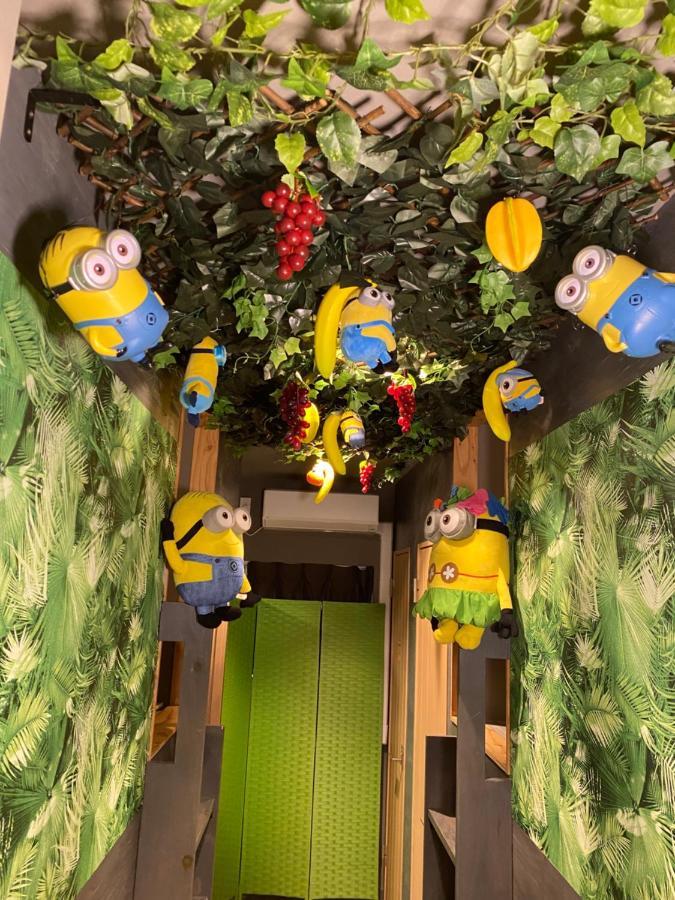 Hotel Jungle Fun Fun Ōsaka Exterior foto