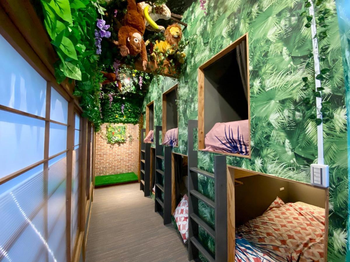 Hotel Jungle Fun Fun Ōsaka Exterior foto
